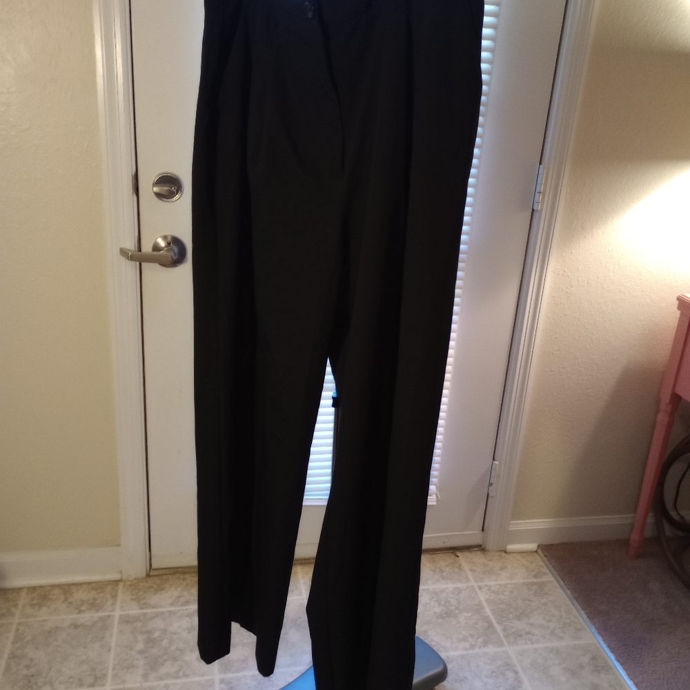 Worthington Wide Leg Black Trouser